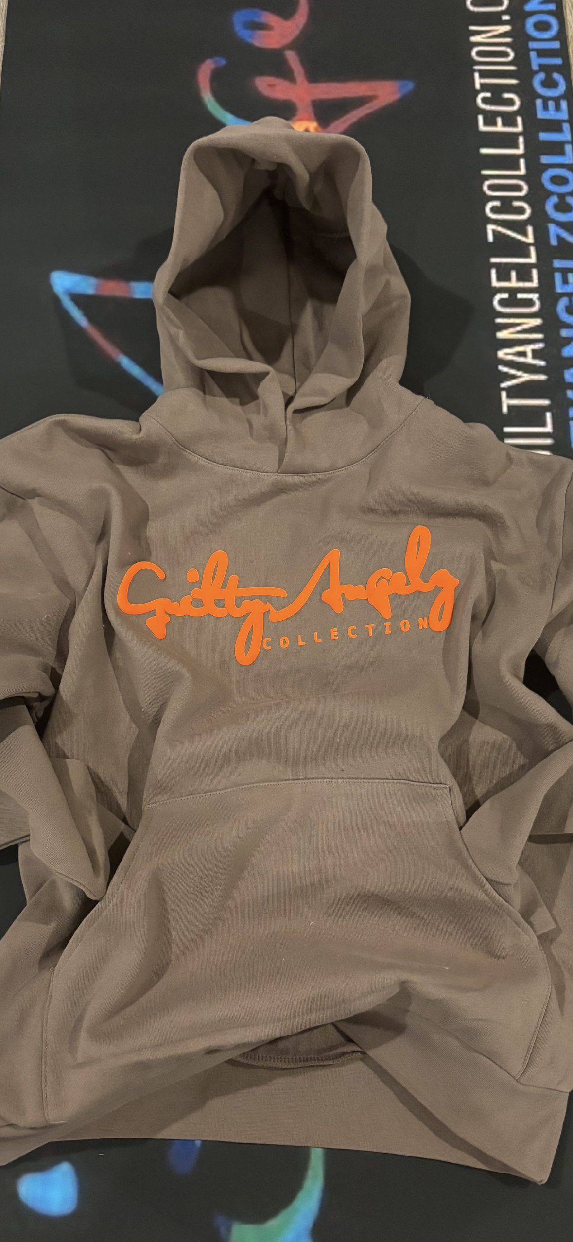 Signature hoodie (orange)